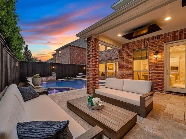 2704 MENDOCINO Circle, Plano, TX 75093
