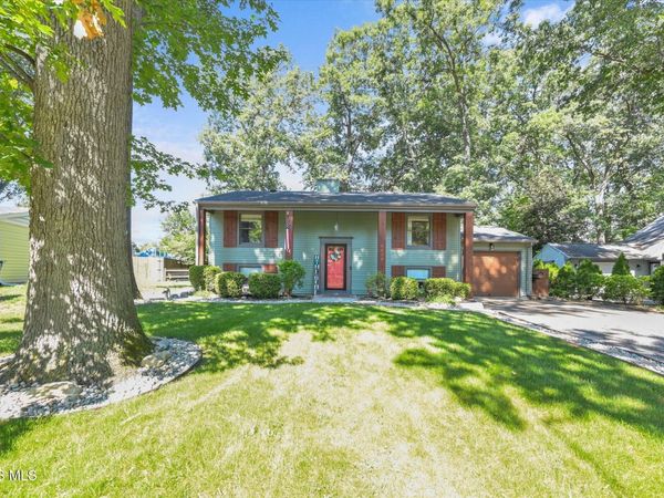6638 Charlesgate Road , Sylvania, OH 43560