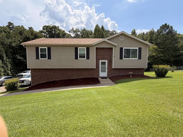 1159 Stormy Ridge Drive, Soddy Daisy, TN 37379