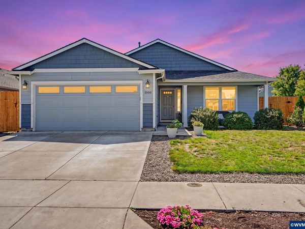 1988 13th Av SW, Albany, OR 97321