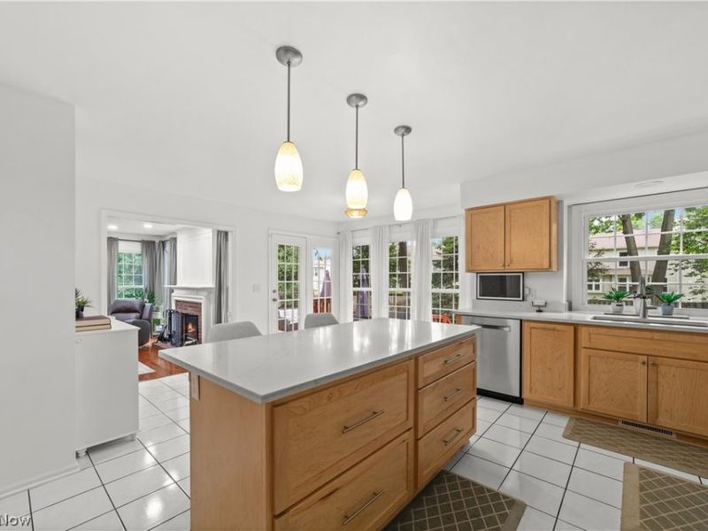 20116 Ellsworth Drive, Strongsville, OH 44149 Photo 11