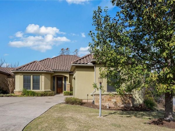 1 Chandon LN, Lakeway, TX 78734