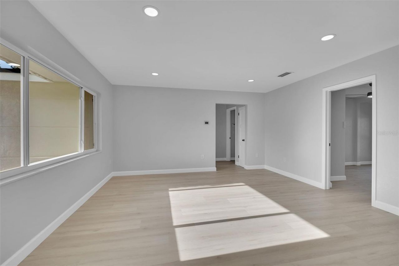 2769 Wisteria Place , Sarasota, FL 34239 Photo