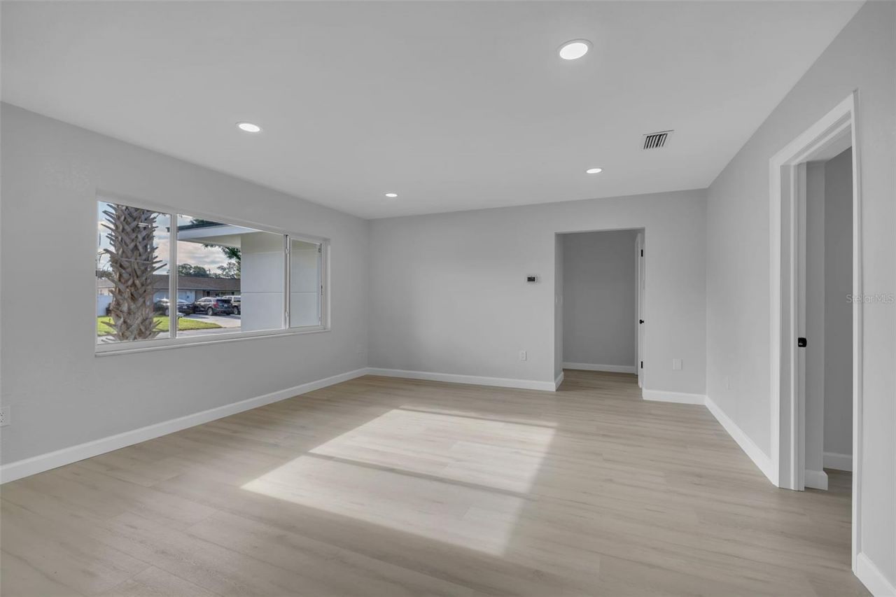 2769 Wisteria Place , Sarasota, FL 34239 Photo