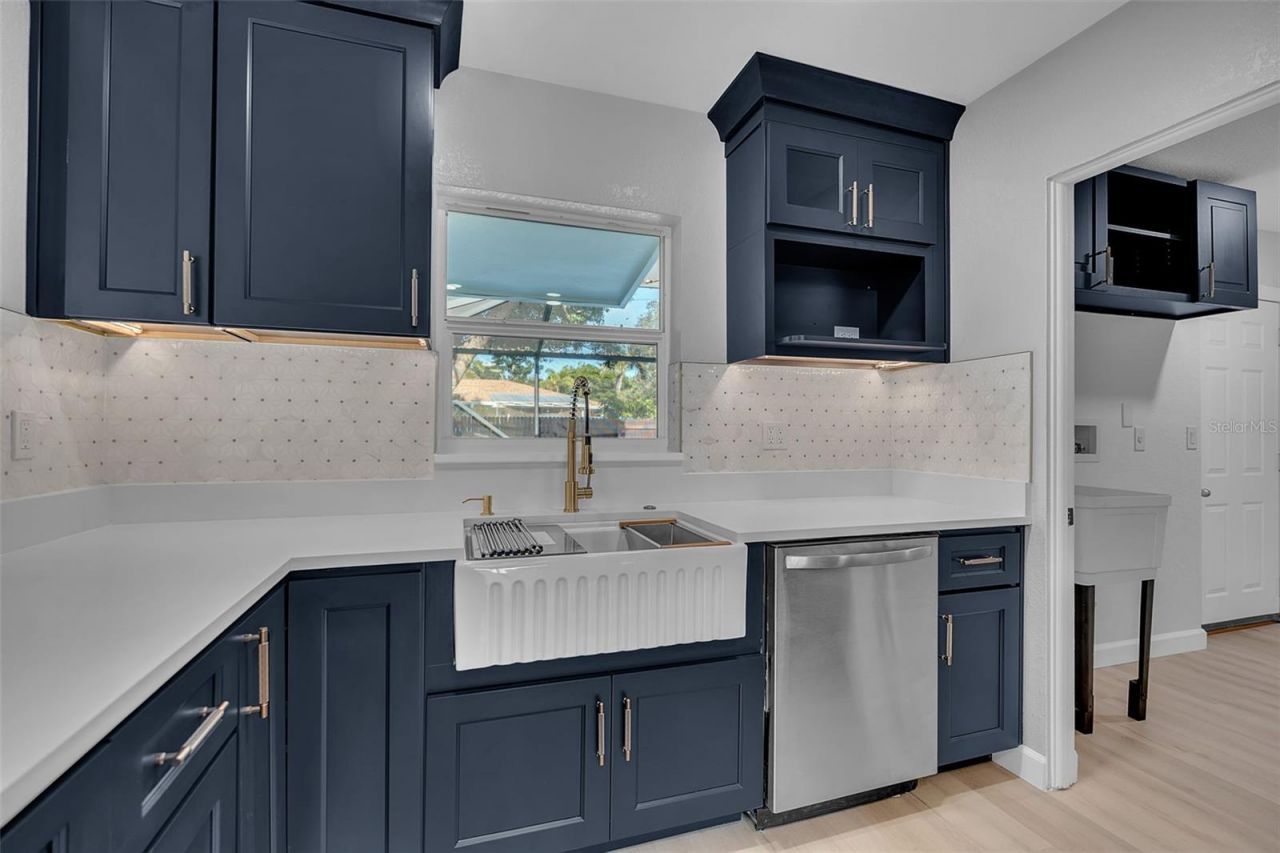2769 Wisteria Place , Sarasota, FL 34239 Photo