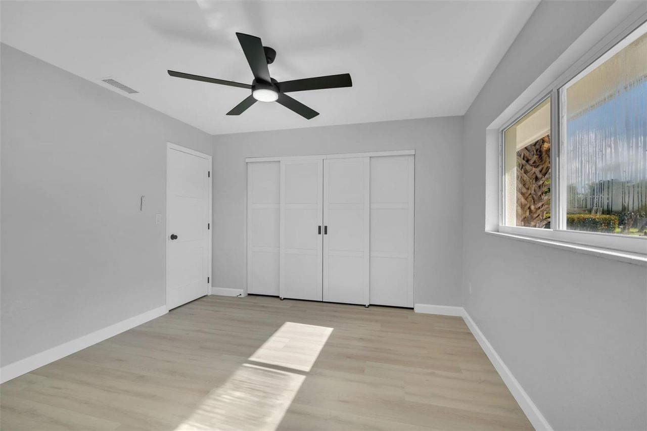 2769 Wisteria Place , Sarasota, FL 34239 Photo