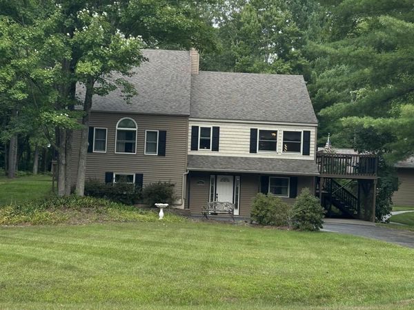 1741 Ogemaw Trail N, West Branch, MI 48661