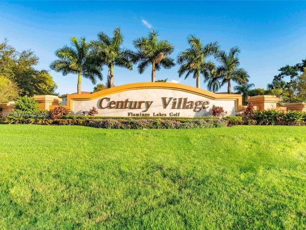 251 SW 132nd Way , Unit 208H, Pembroke Pines, FL 33027
