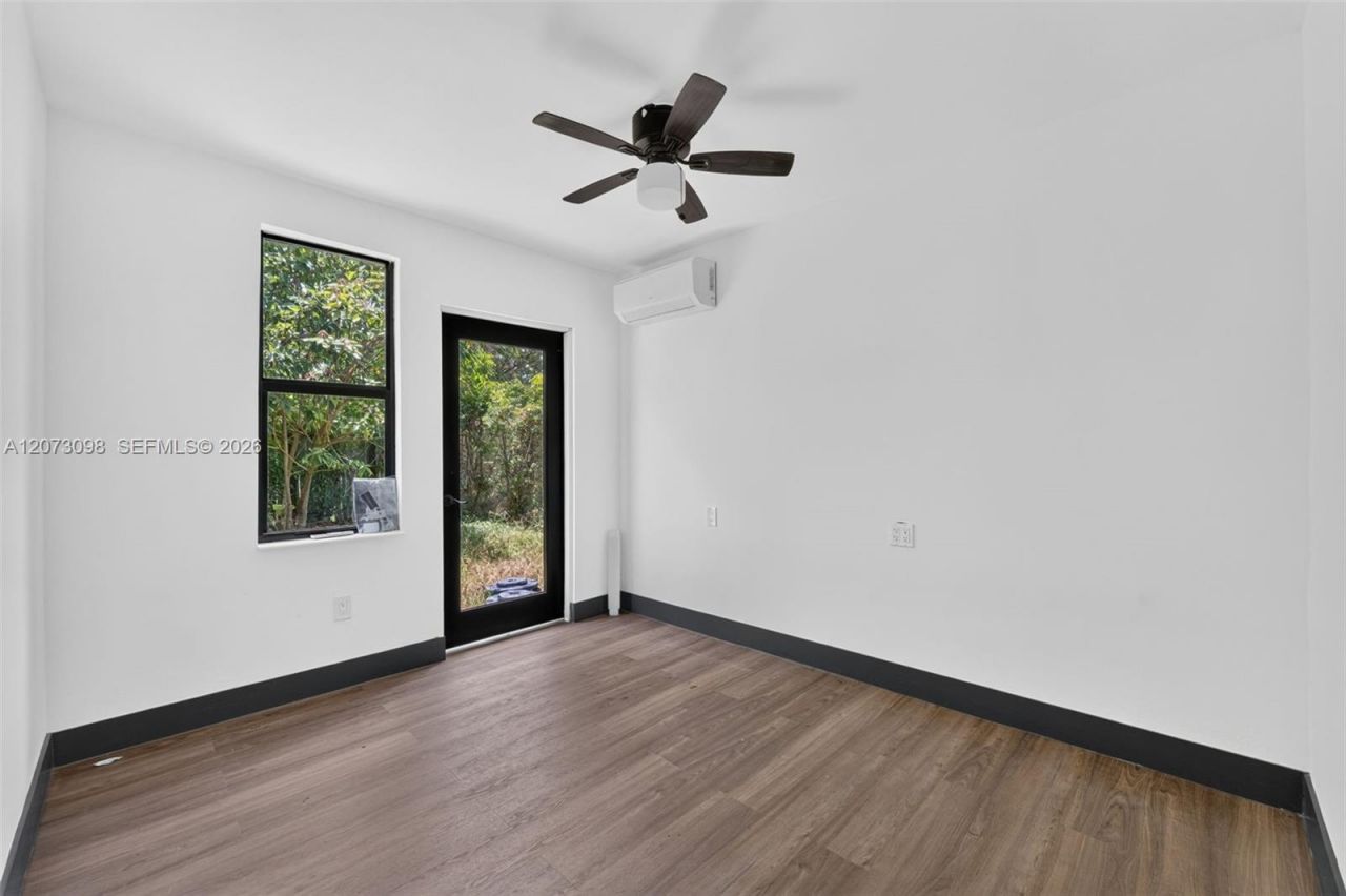 1616 SW 9th St , Fort Lauderdale, FL 33312 Photo