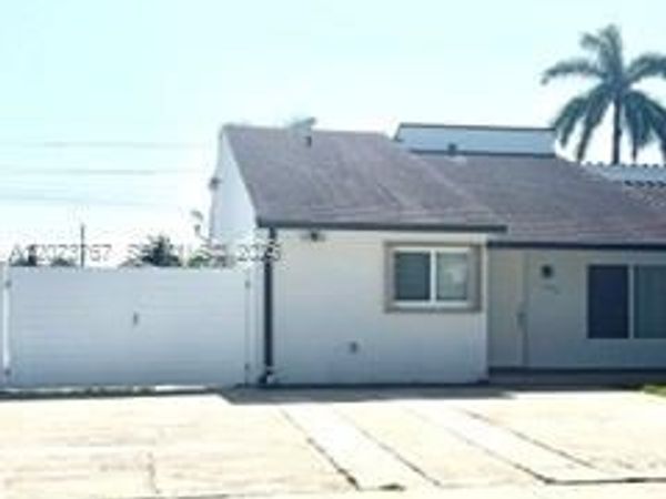 435 SW 95th Ct , Unit 1, Miami, FL 33174