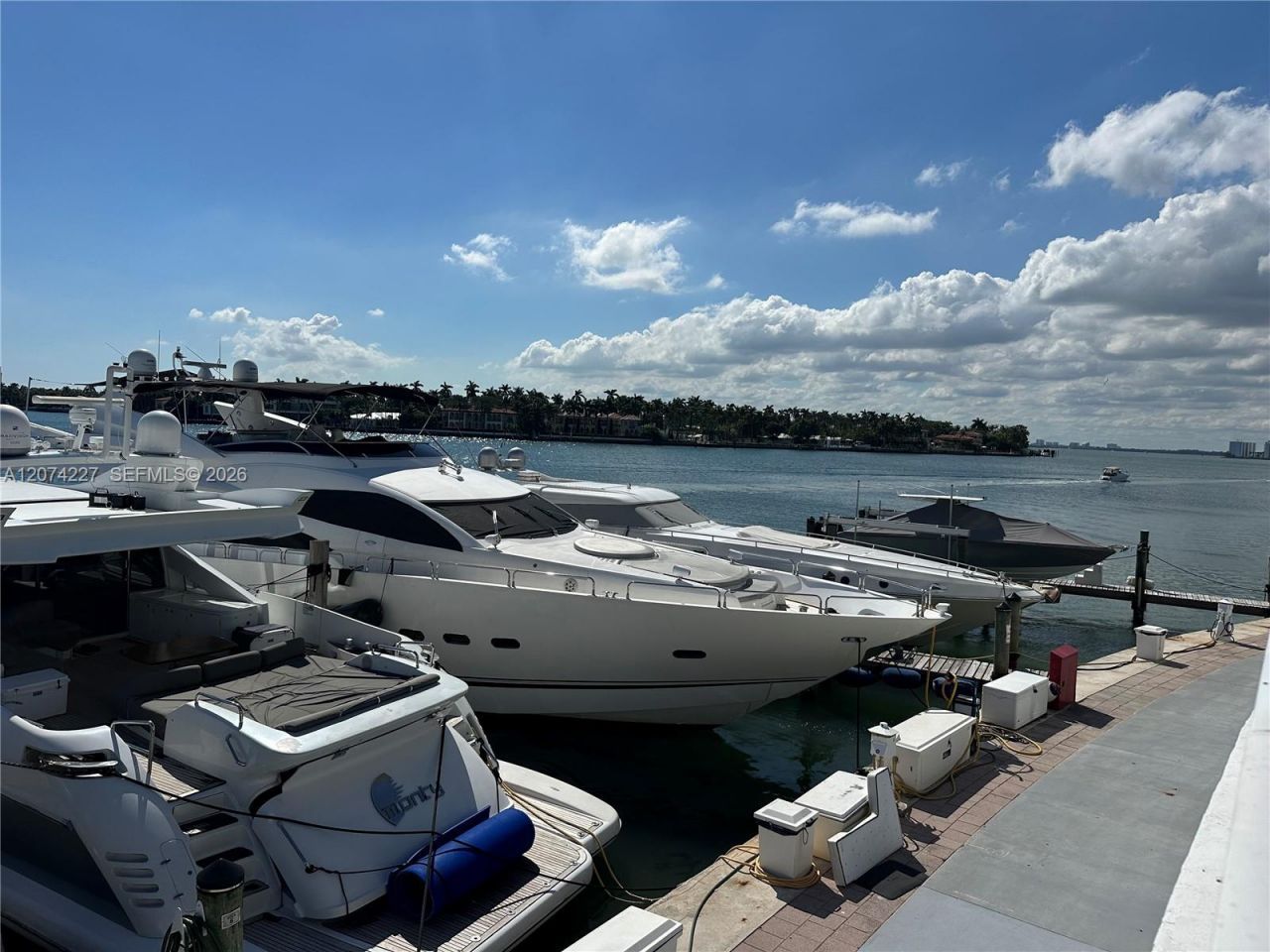 900 Bay Dr, Unit 413, Miami Beach, FL 33141 Photo