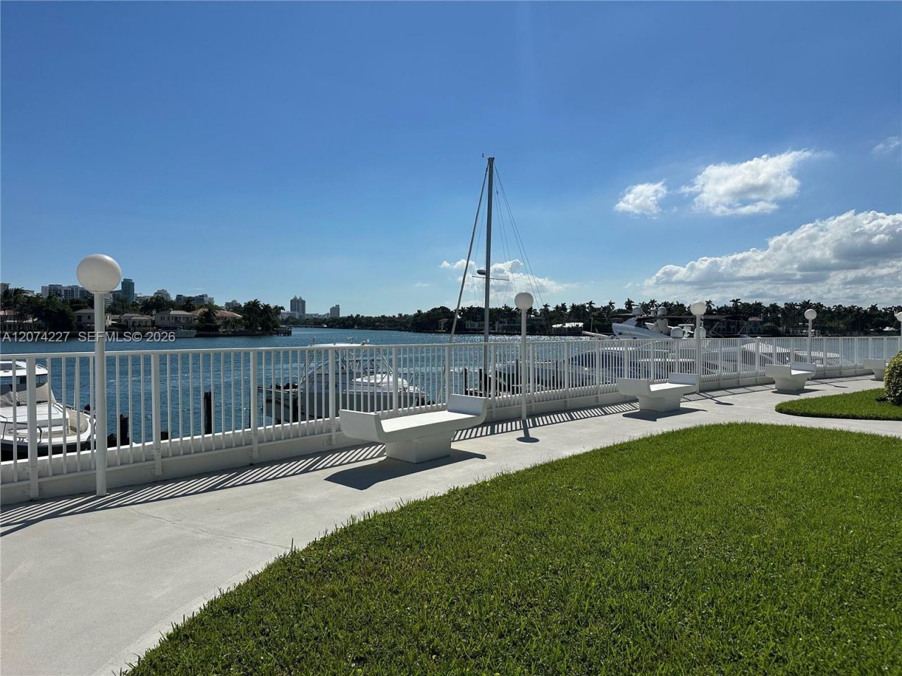 900 Bay Dr , Unit 413, Miami Beach, FL 33141 Photo