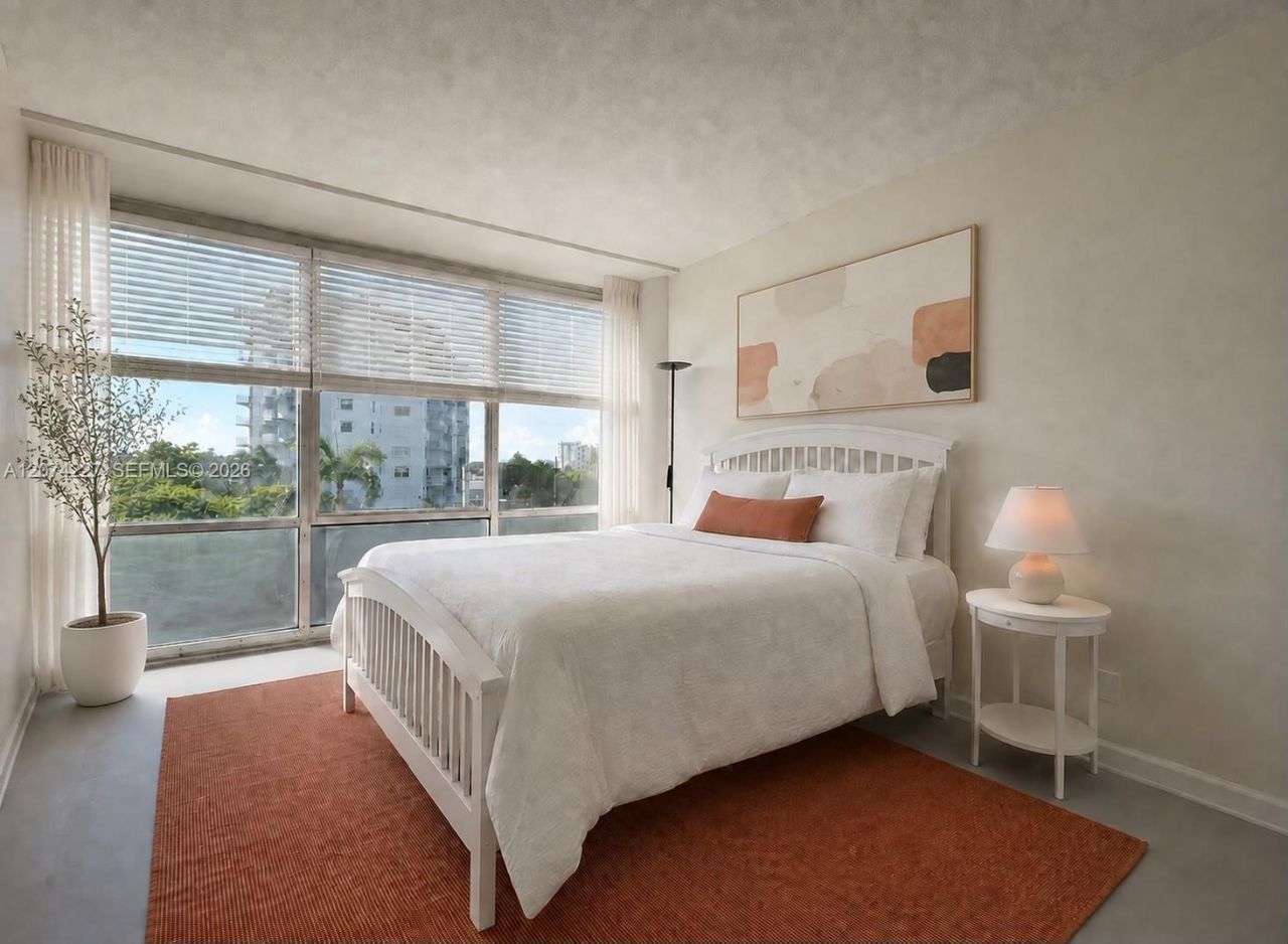900 Bay Dr, Unit 413, Miami Beach, FL 33141 Photo