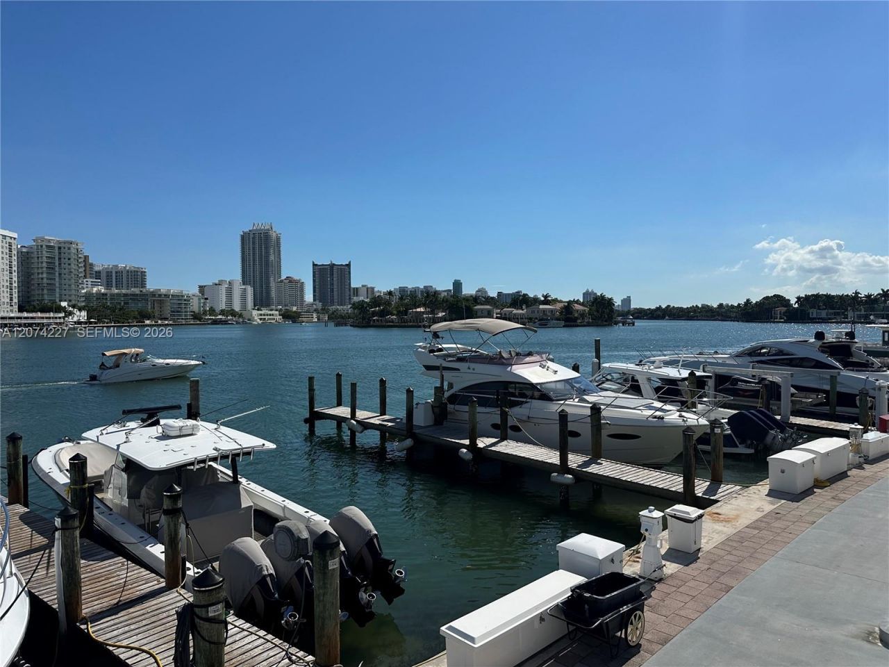 900 Bay Dr , Unit 413, Miami Beach, FL 33141 Photo