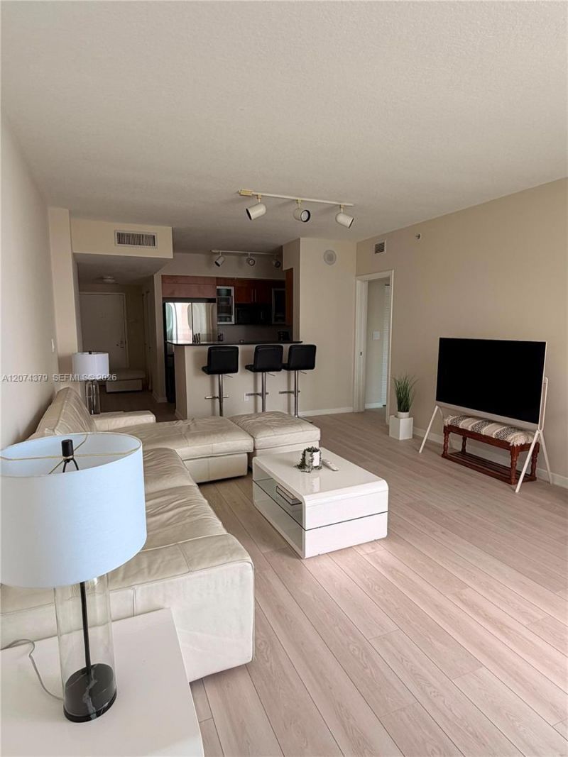 335 S Biscayne Blvd , Unit 2003, Miami, FL 33131 Photo