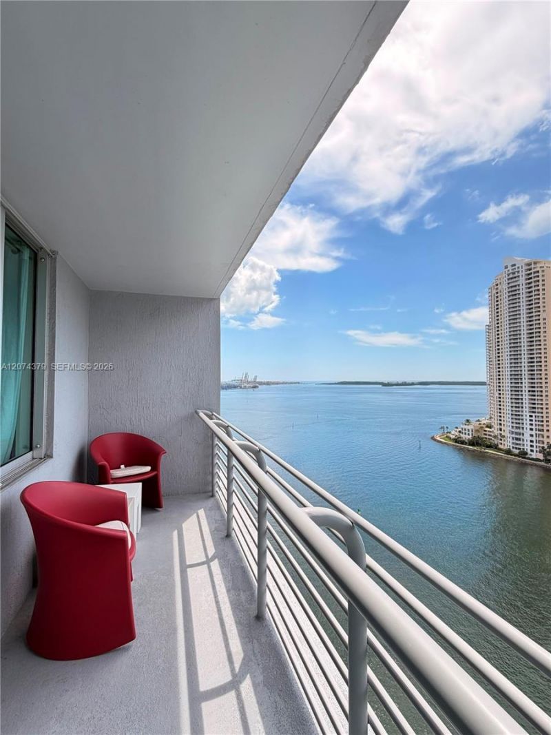 335 S Biscayne Blvd , Unit 2003, Miami, FL 33131 Photo