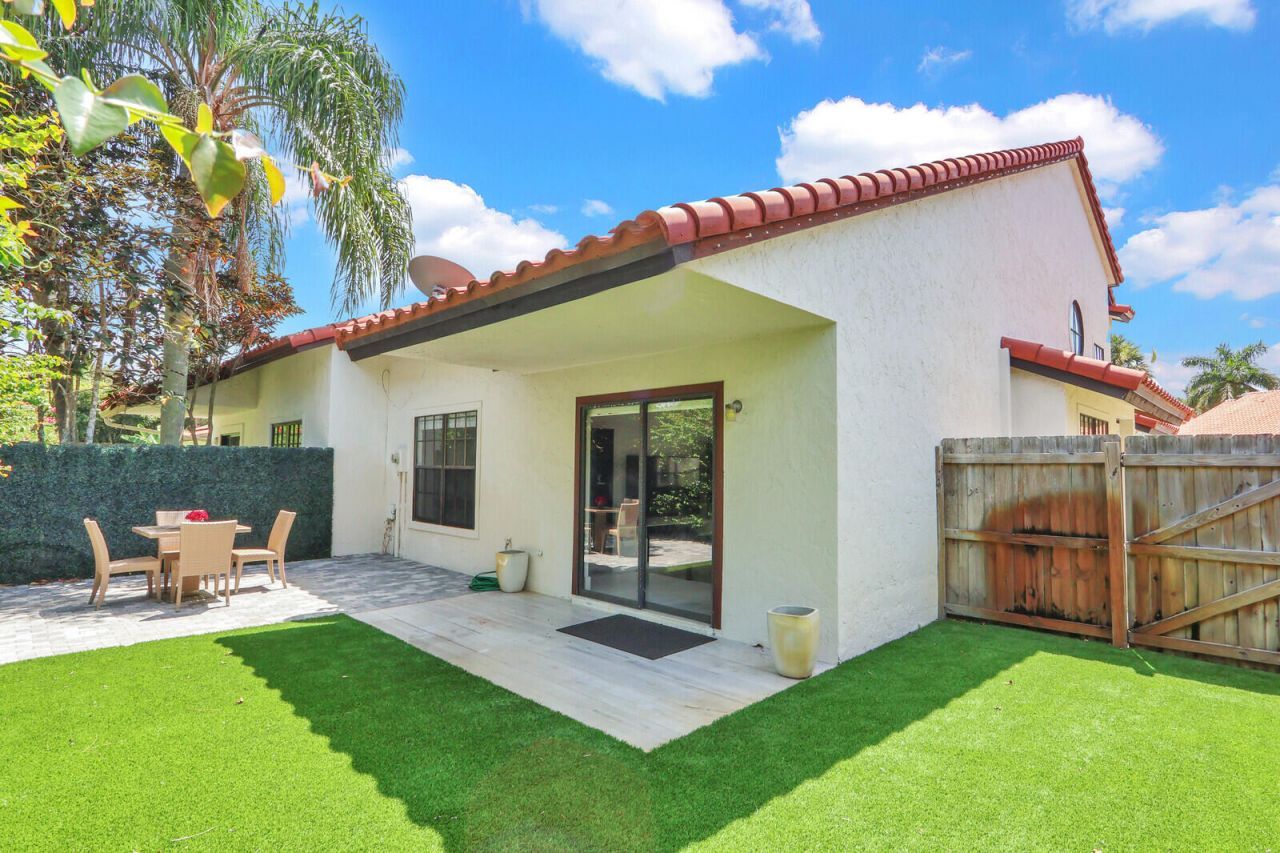 13483 Fountain View Boulevard, Wellington, FL 33414 Photo
