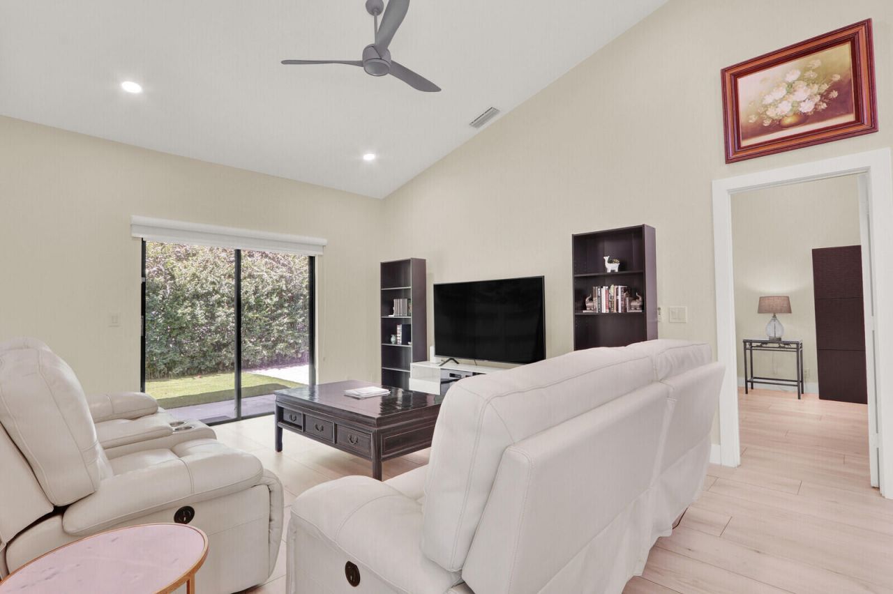 13483 Fountain View Boulevard, Wellington, FL 33414 Photo