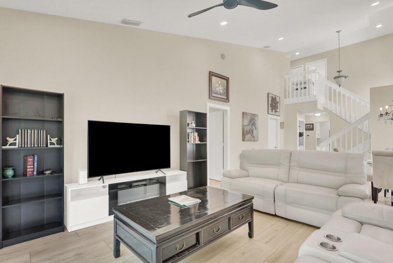 13483 Fountain View Boulevard, Wellington, FL 33414 Photo