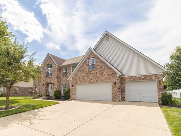 1518 Pippin Drive, Greenfield, IN 46140