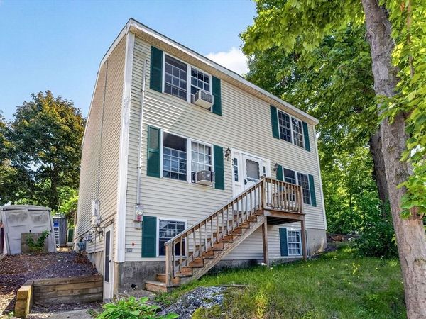 71 Hichborn St, Revere, MA 02151