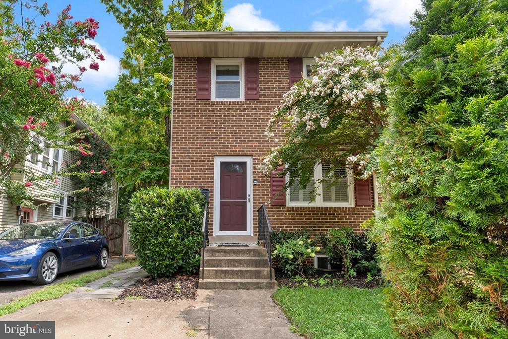 1723 Price Street, Alexandria, VA 22301 Main Photo
