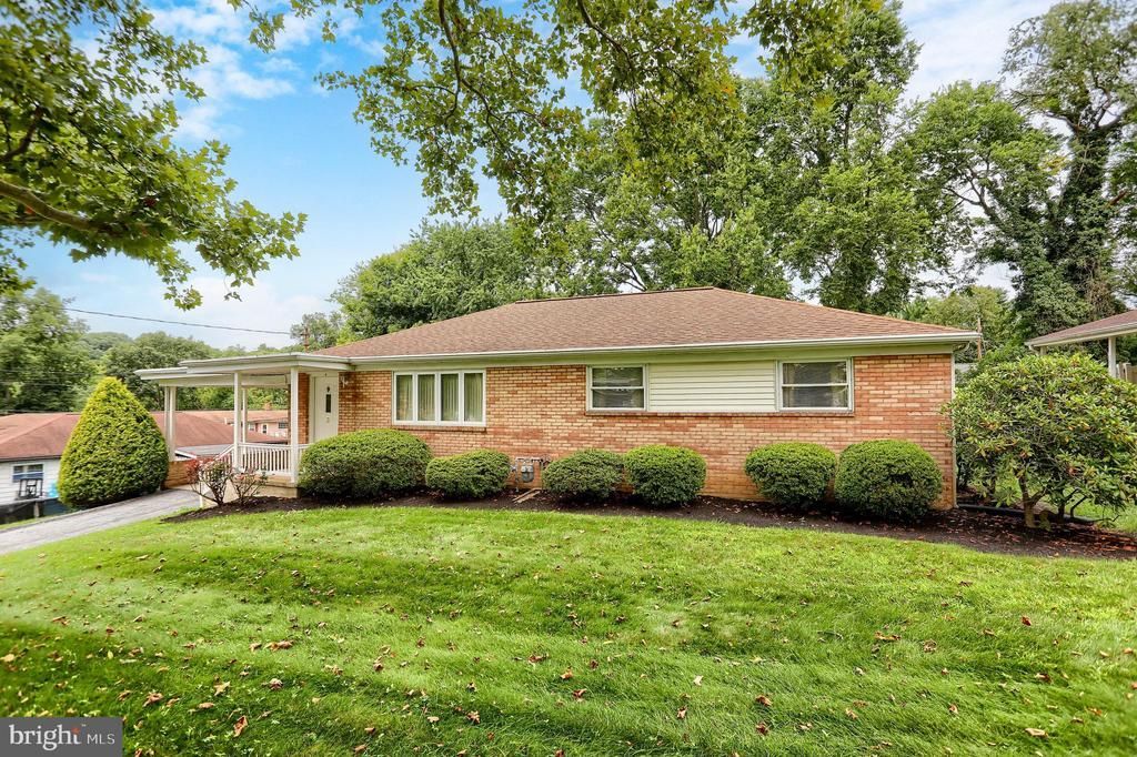 3 KAREN COURT, CAMP HILL, PA 17011