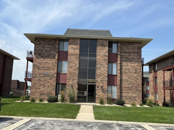 15826 Terrace Drive , Unit 0-3, Oak Forest, IL 60452