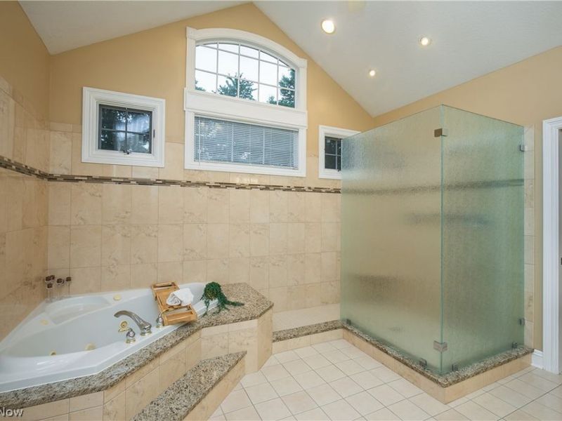 2665 Deer Ridge Run, Cuyahoga Falls, OH 44223 Photo 20
