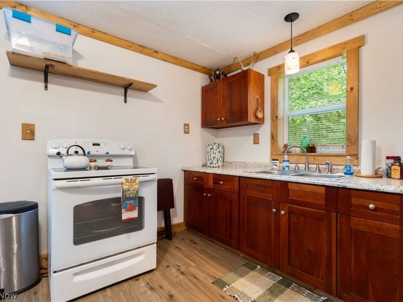 17881 Horseshoe Bend Road E, Newcomerstown, OH 43832 Photo 7