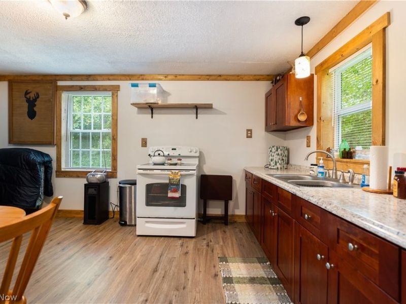 17881 Horseshoe Bend Road E, Newcomerstown, OH 43832 Photo 8