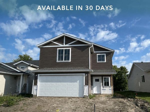 1142 W 55 Avenue, West Fargo, ND 58047