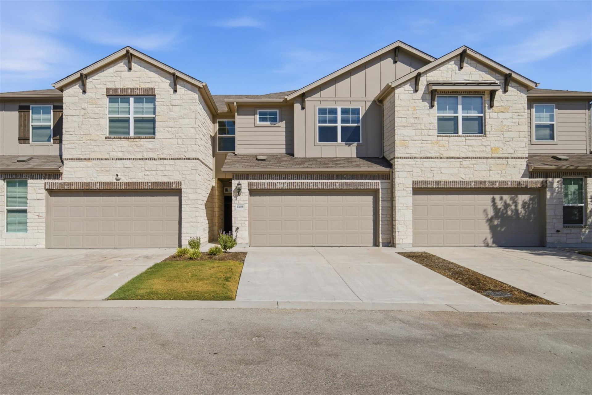 17203 Mayfly Dr, Unit B, Pflugerville, TX 78660 Main Photo