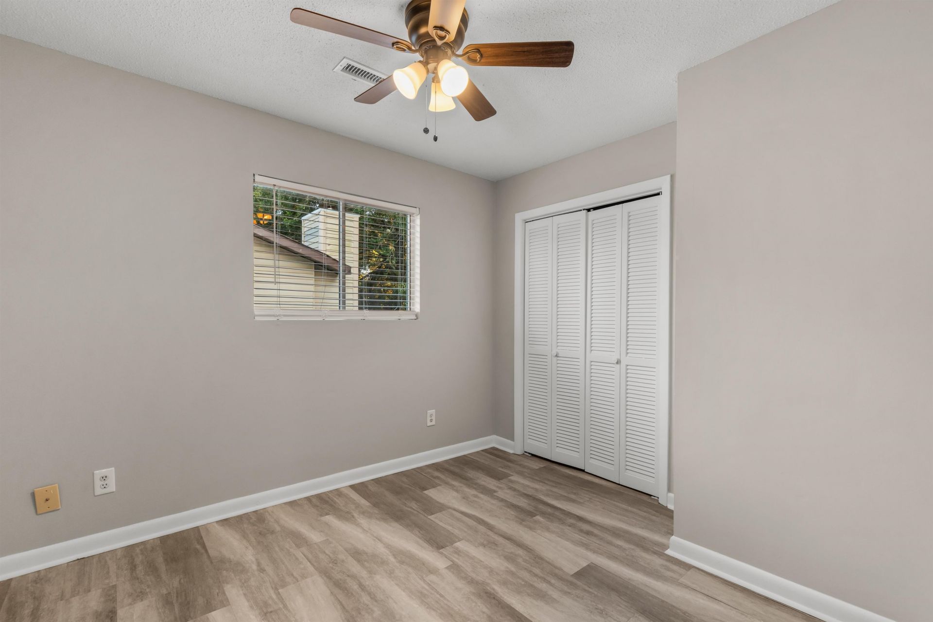 619 36th Ave. N Photo 18