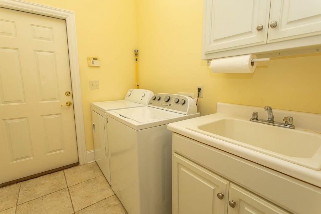 7524 Ventura Ct. Photo 33