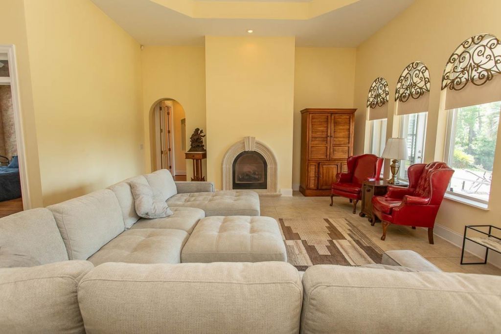 7524 Ventura Ct. Photo 5