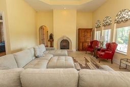 7524 Ventura Ct. photo 4