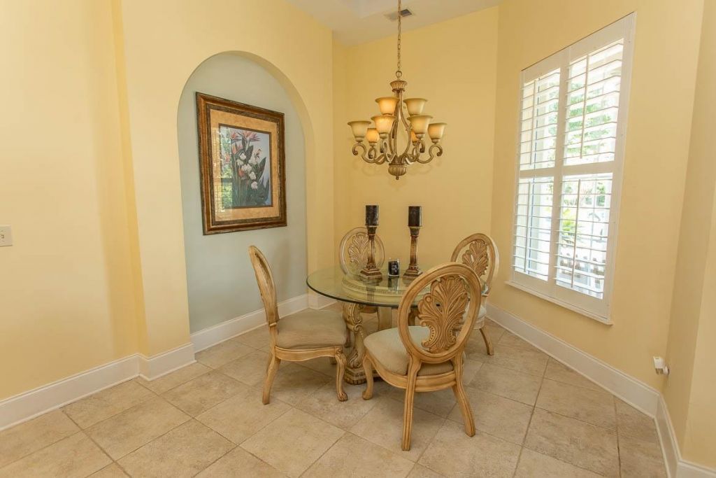 7524 Ventura Ct. Photo 6
