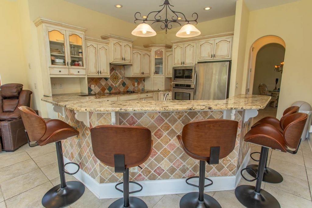 7524 Ventura Ct. Photo 9