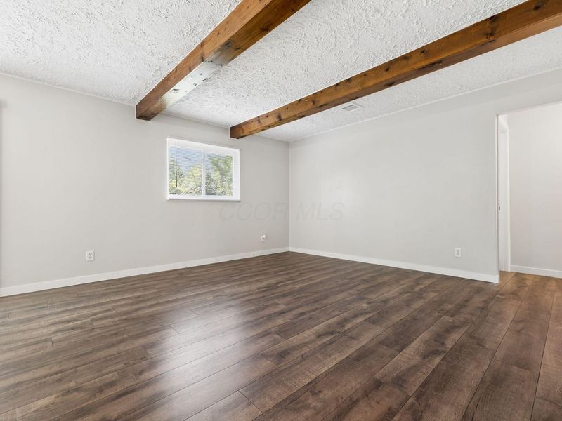 3805 Gilroy Road , Columbus, OH 43227 Photo 9