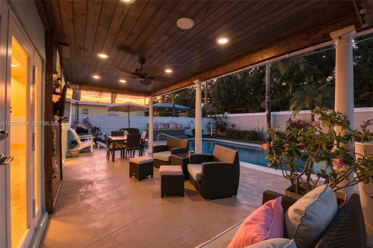 2250 NW 81st Ave , Sunrise, FL 33322 Photo
