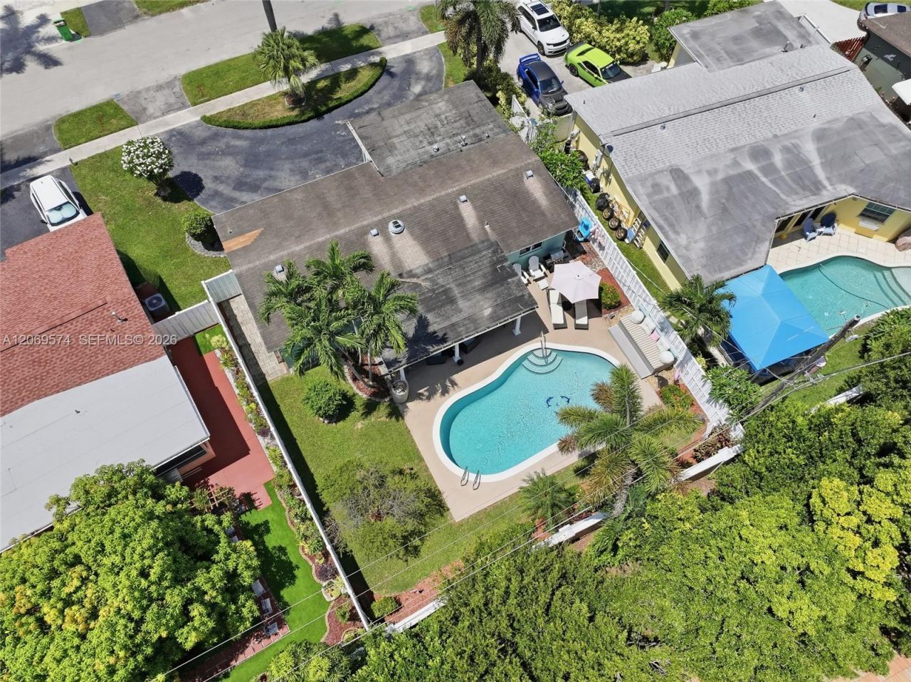 2250 NW 81st Ave , Sunrise, FL 33322 Photo