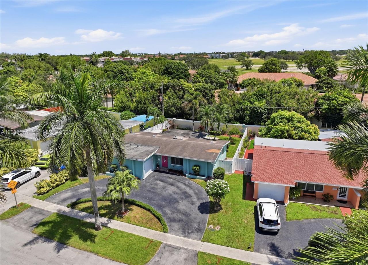 2250 NW 81st Ave , Sunrise, FL 33322 Photo