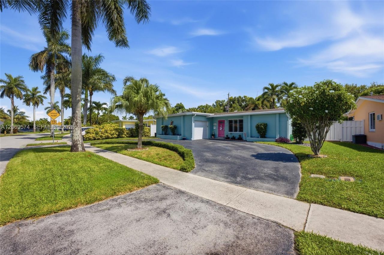 2250 NW 81st Ave , Sunrise, FL 33322 Photo