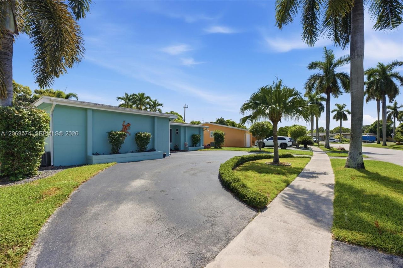 2250 NW 81st Ave , Sunrise, FL 33322 Photo