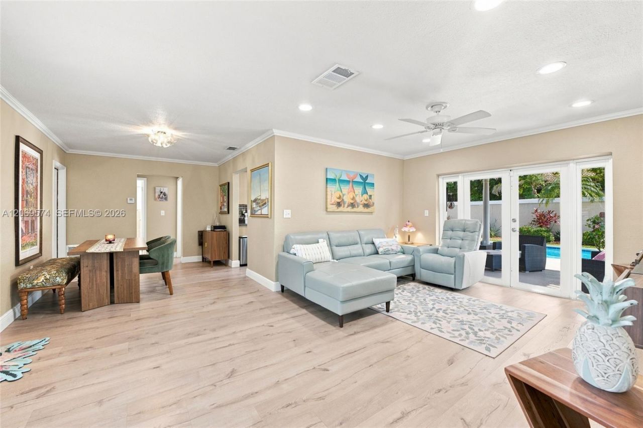 2250 NW 81st Ave , Sunrise, FL 33322 Photo