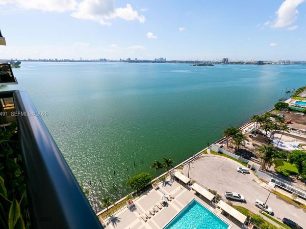 600 NE 36th St, Unit 1820, Miami, FL 33137