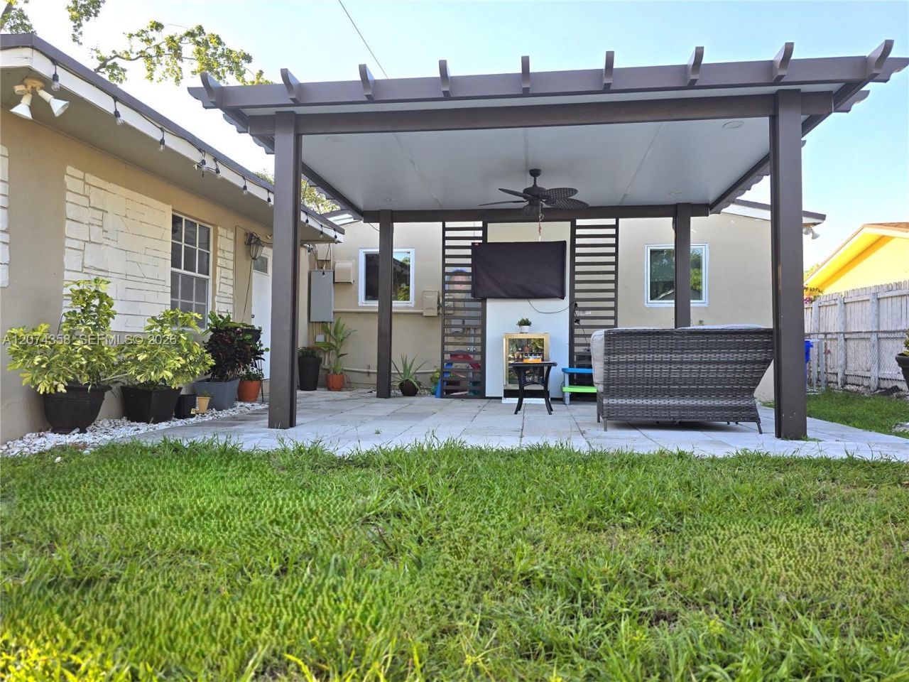 6626 SW 1st Ct , Pembroke Pines, FL 33023 Photo