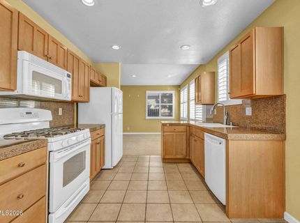 10048 Silver Star Drive, Reno, NV 89521 Photo
