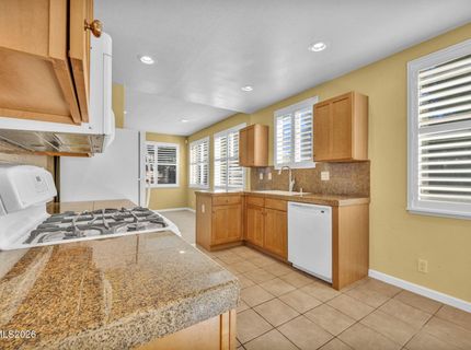 10048 Silver Star Drive, Reno, NV 89521 Photo